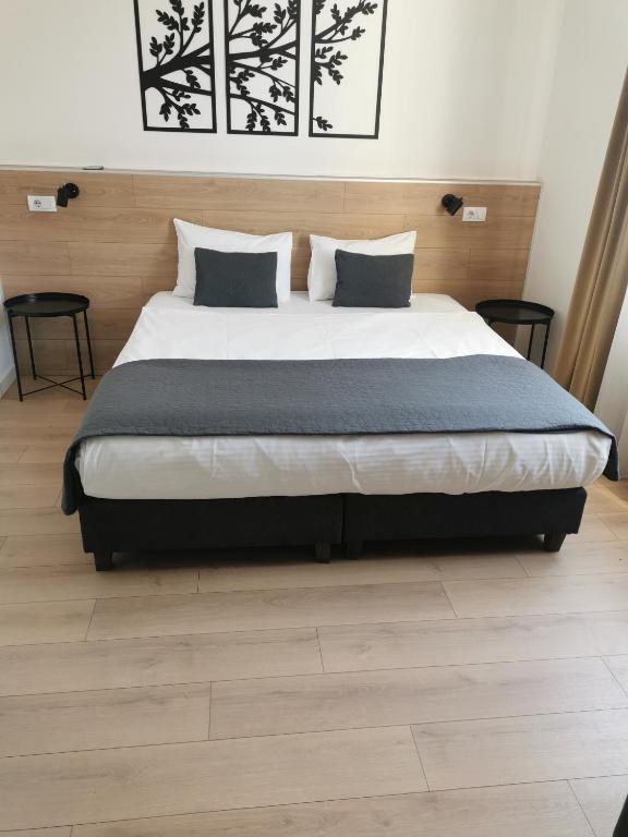 Viktor Luxury Suites - 2