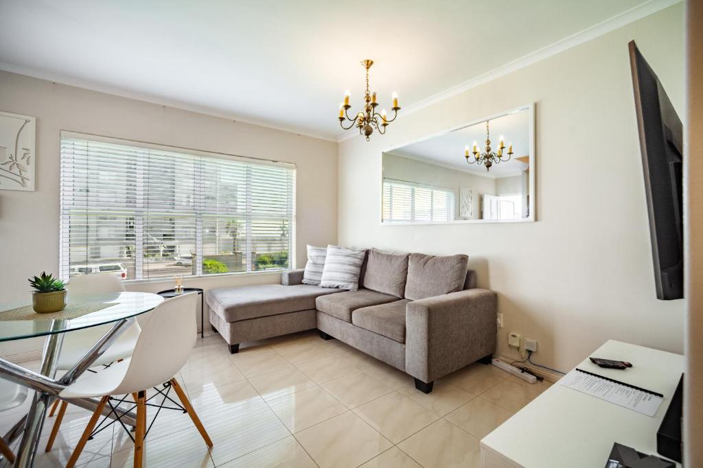 Coral Breeze Walk to Everything, Kapské Město