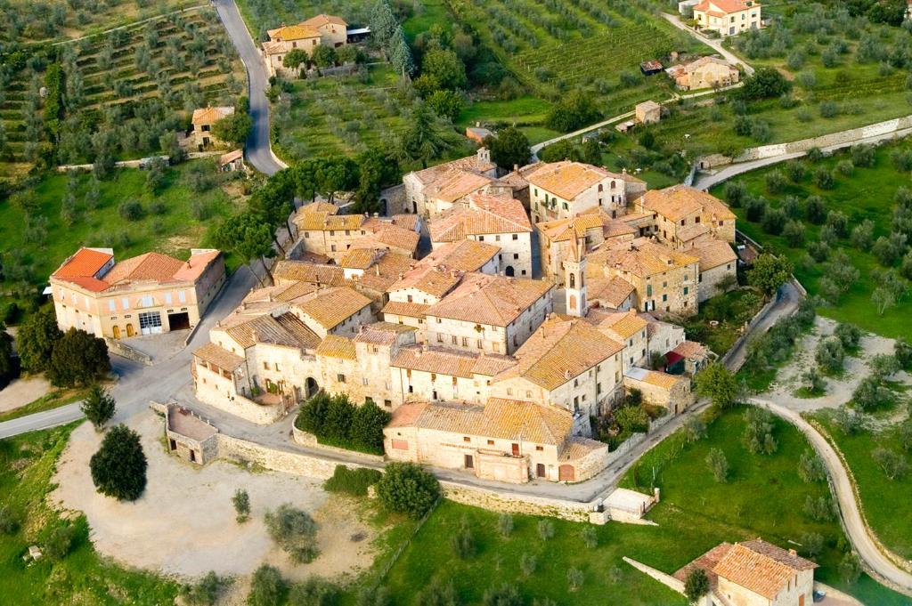 Borgo San Gusme — Hotel in Castelnuovo Berardenga