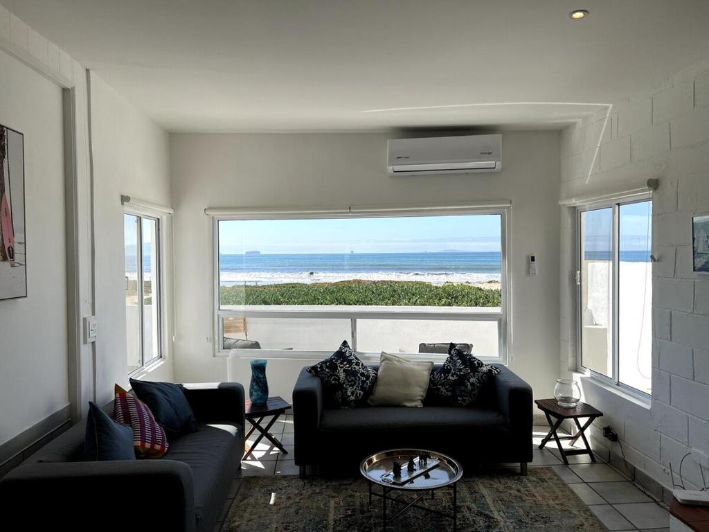 Casa Pacifica- BEACH HOUSE - 1