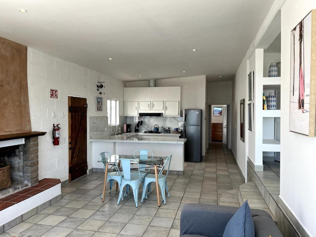Casa Pacifica- BEACH HOUSE - 2
