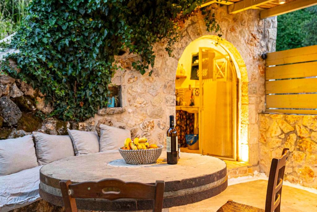 Zois & Mavretta House, Kariá