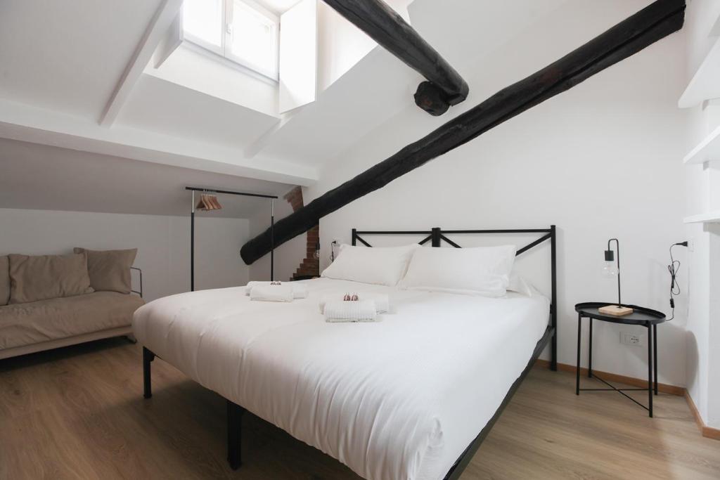 HACCA Collection - Porta Venezia Attic 2BR - 4