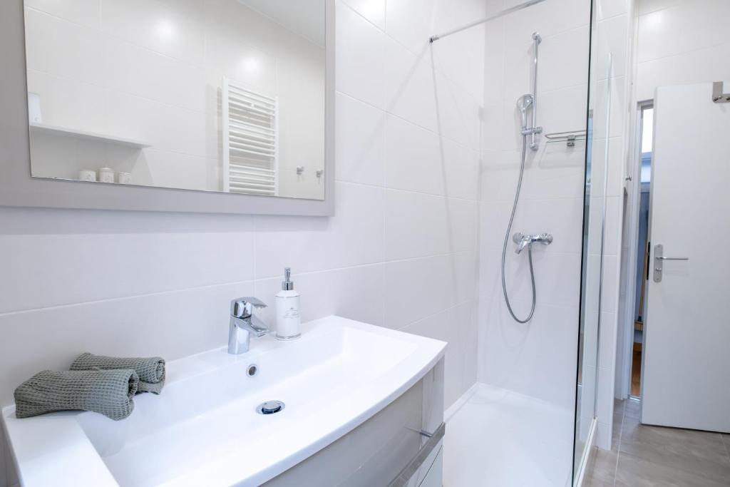 Luxury Flat Champs Elysées 4 Guests - 4