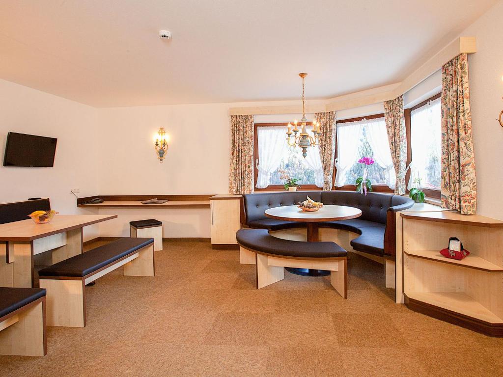 Apartment Alpin-6 by Interhome - 2