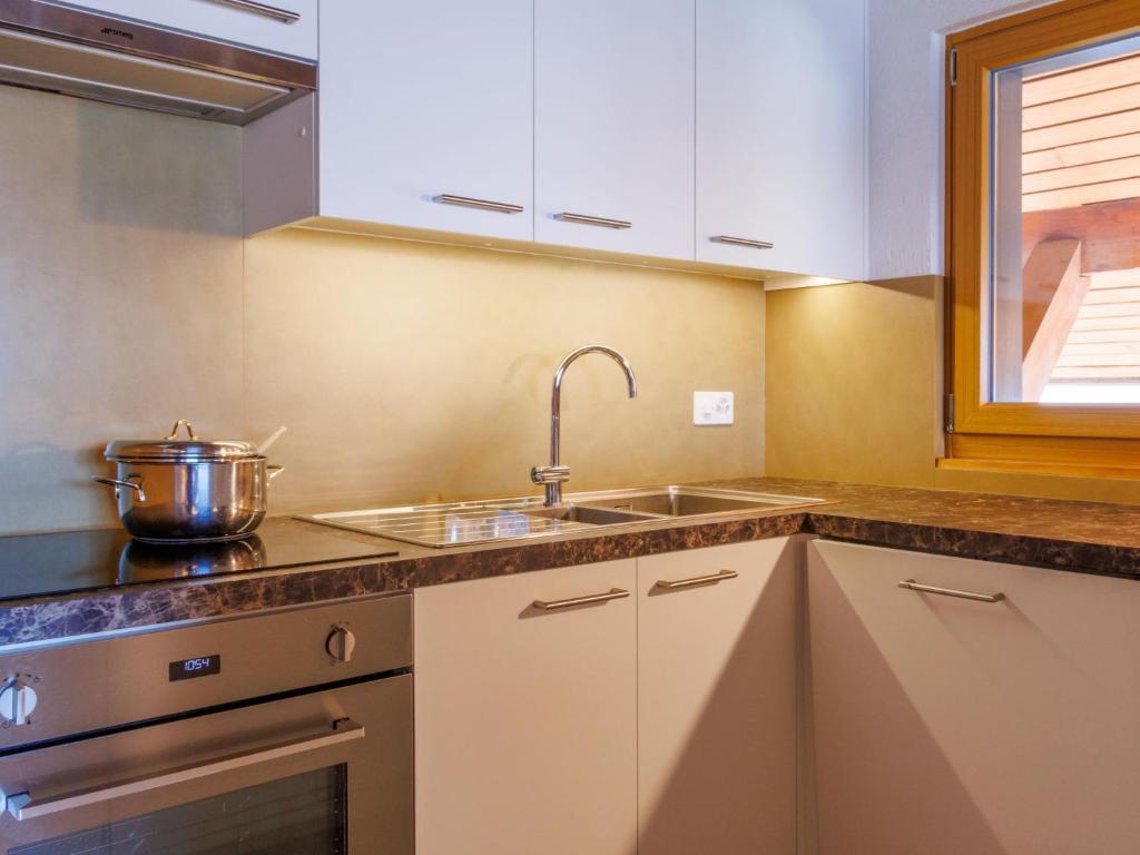 Apartment Hortensia 33 by Interhome - 5