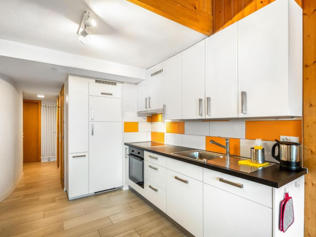 Apartment Centaure-4 by Interhome - 3