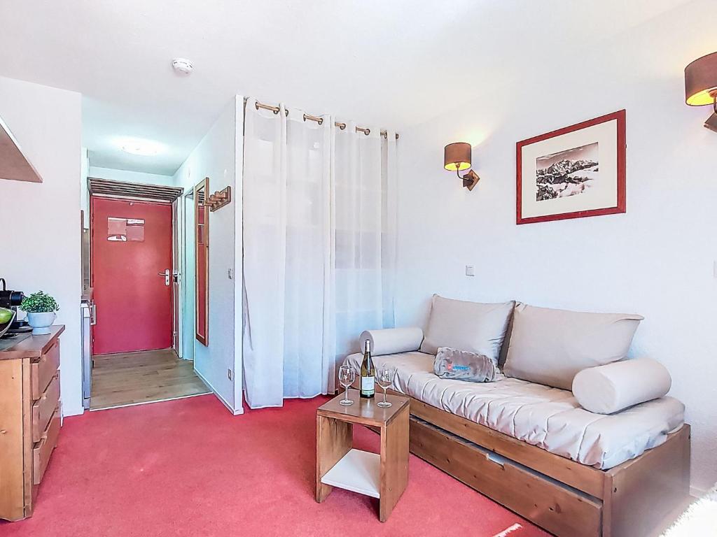 Studio Les Olympiades-21 by Interhome - 2