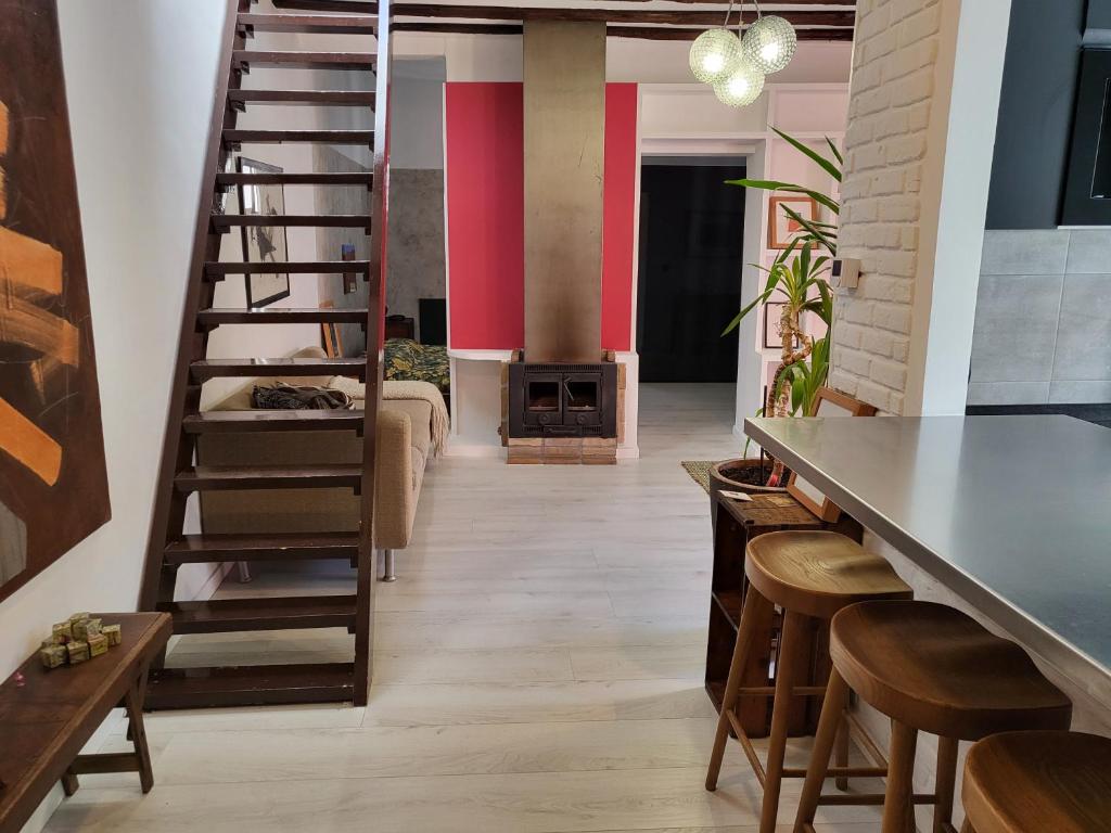 Lovely Loft Apartment Madrid Center - 2