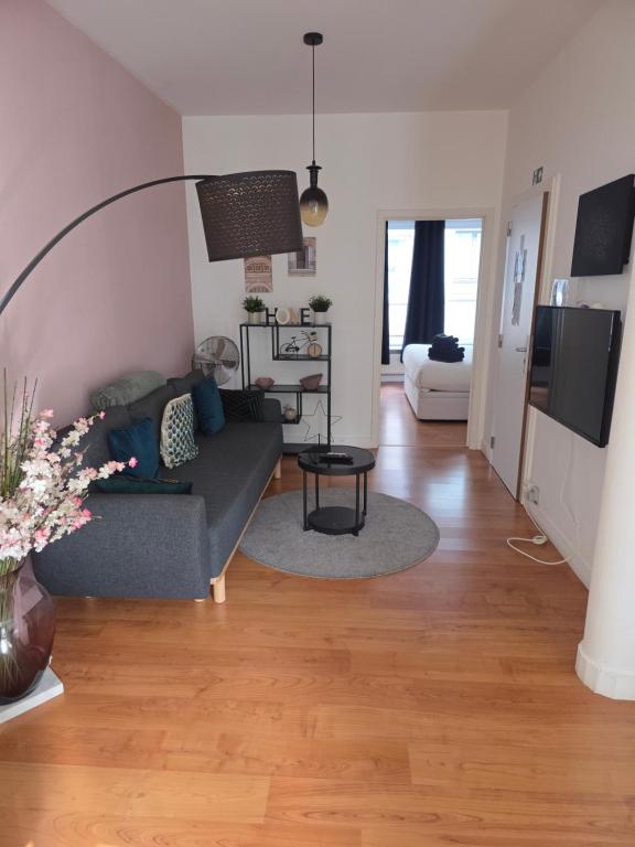 Lovely & Modern apartment in the heart of Antwerp, Antverpy