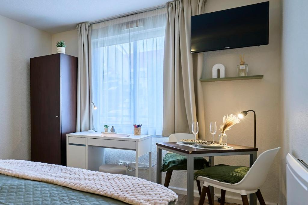 Elegant and cozy Vauban studio - 3