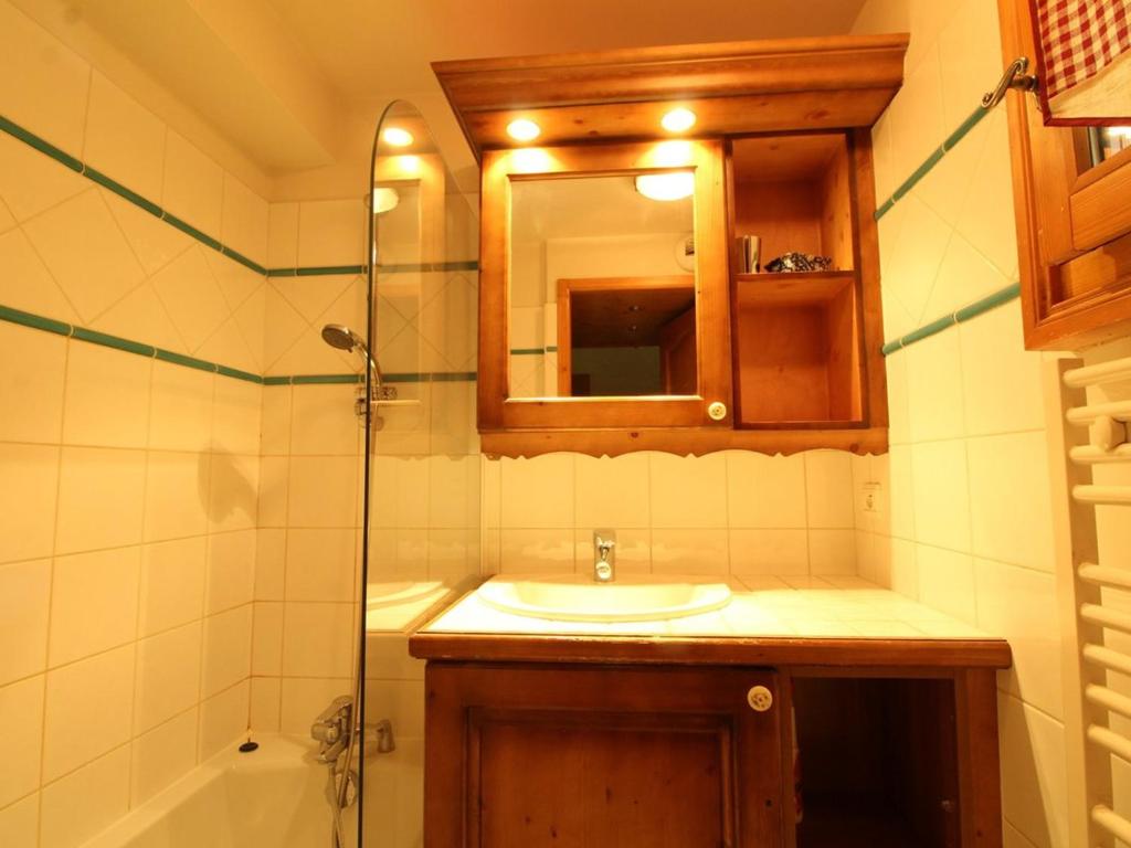 Duplex chaleureux 4 pièces avec wifi, parking, proche spa & bus pour ski - FR-1-572-43 - 3