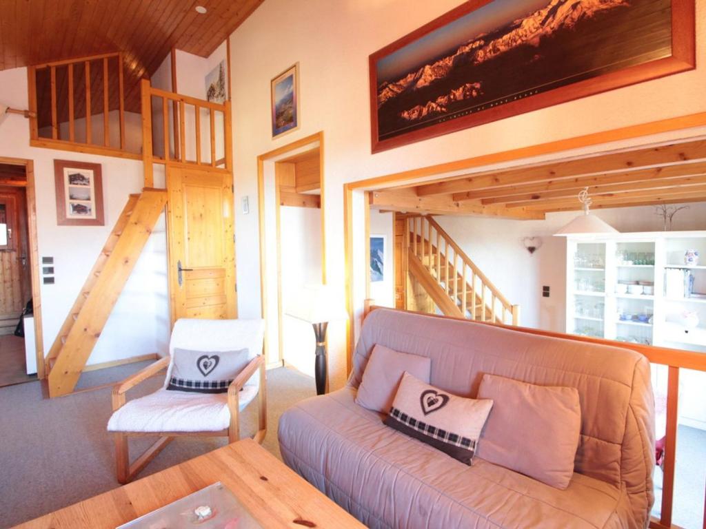 Appartement 8 pers, 4 pièces, 50m des pistes, parking, balcon, proche commerces - FR-1-572-88 - 4