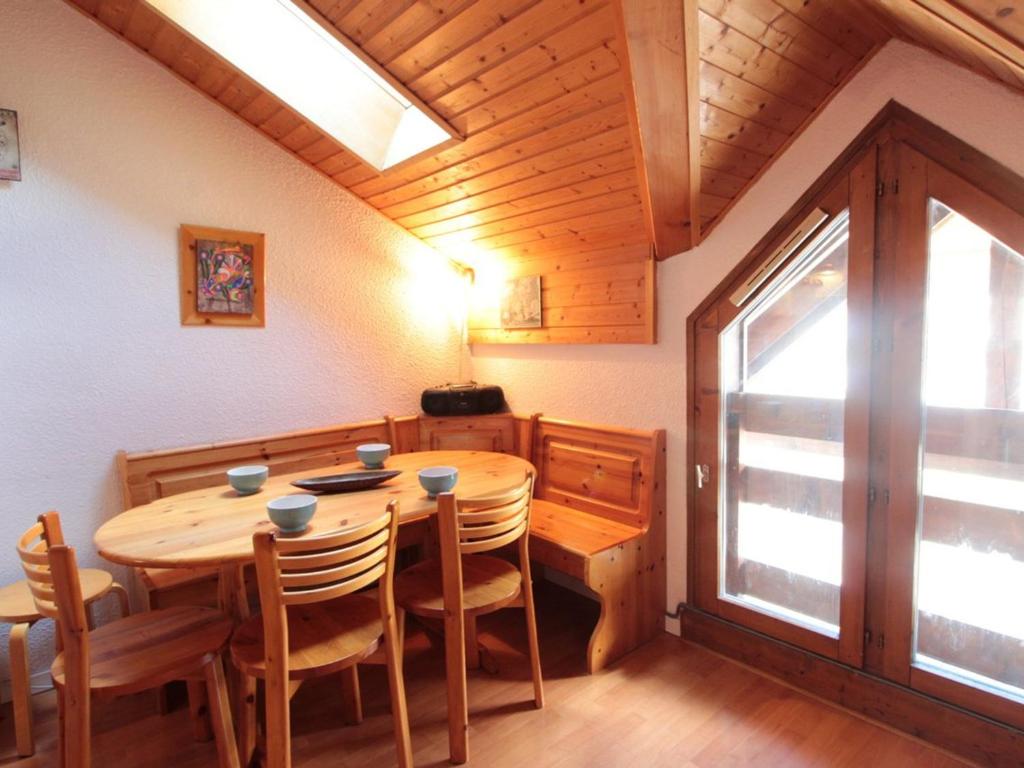 Studio mezzanine 5 pers, pied des commerces, 450m des pistes - FR-1-572-184 - 4
