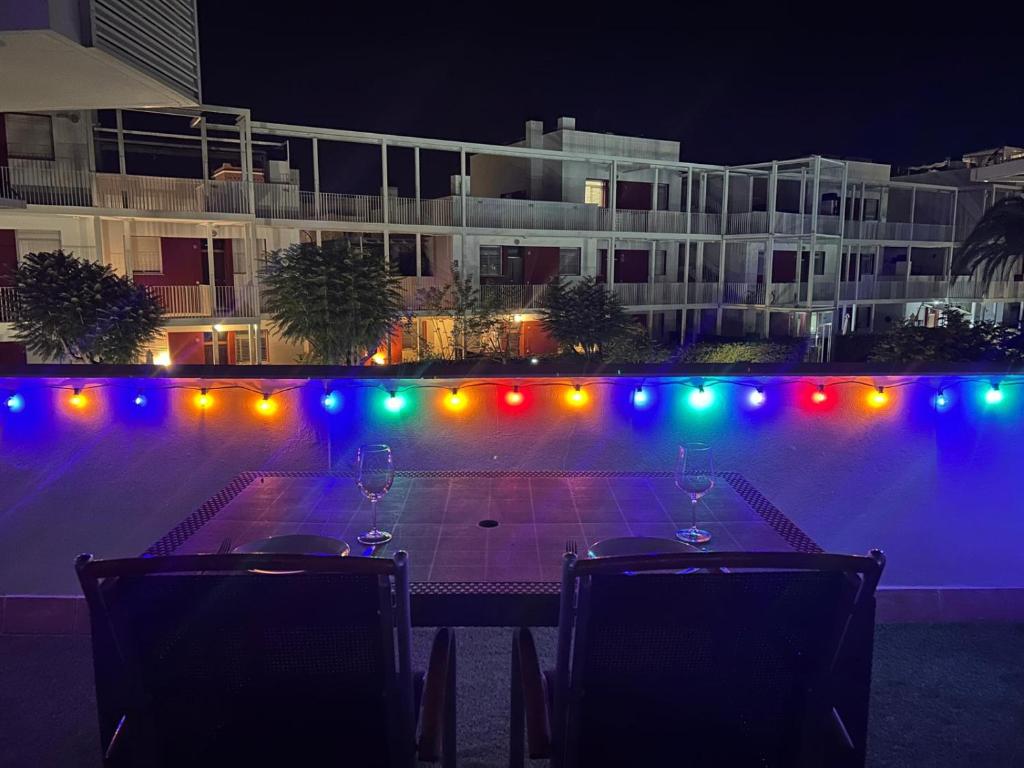 Apartamento "Casa el Sargazo" en Vera Playa con Piscina, Solarium, Wifi y Parking Gratis - 1
