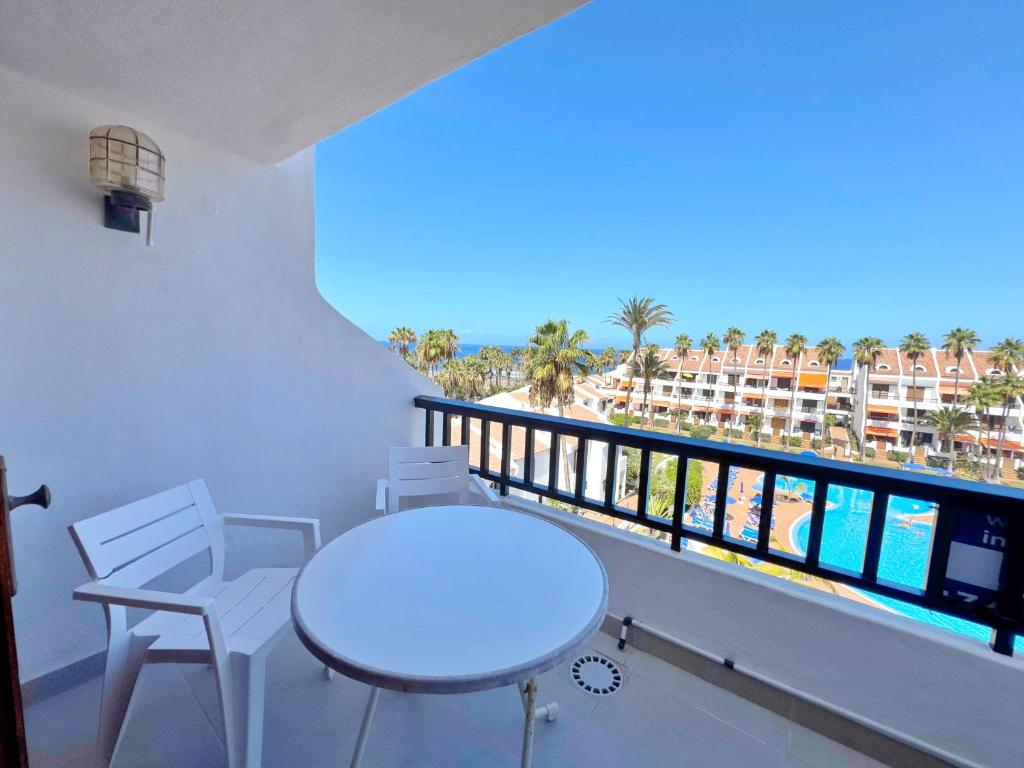 Parque Santiago II 335 by Tenerife Rental & Sales - 2