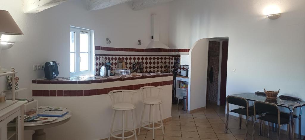 Duplex de charme avec terrasse au coeur du village - 5