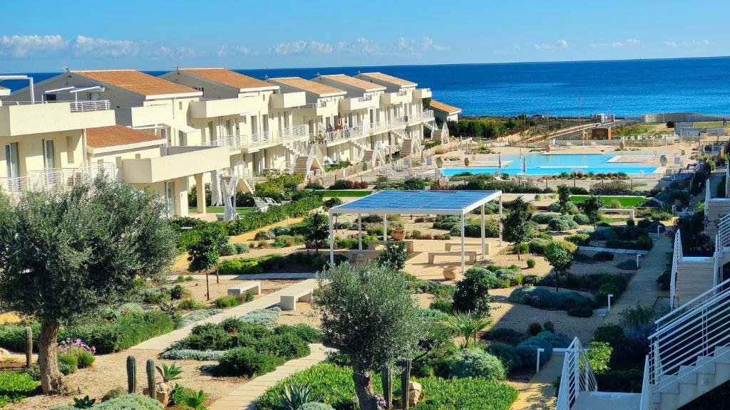 Borgo 84 Olimpia Holiday con Piscina fronte mare - 3