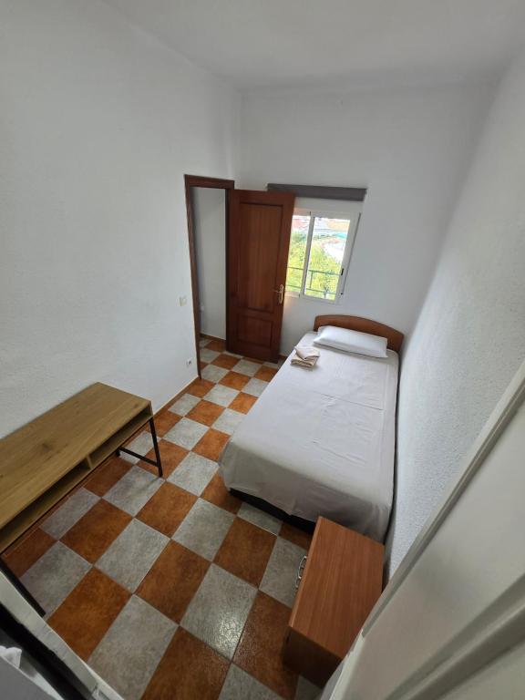 El Tardon, Triana - 4