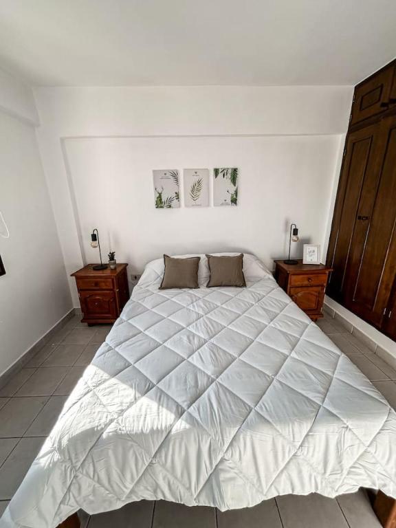 Comodo dpto en el centro de Salta - 2