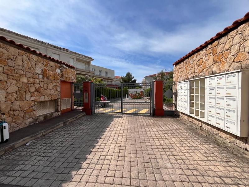 Bel appartement en bord de mer avec piscine lagon et jardin, en résidence sécurisée - 2