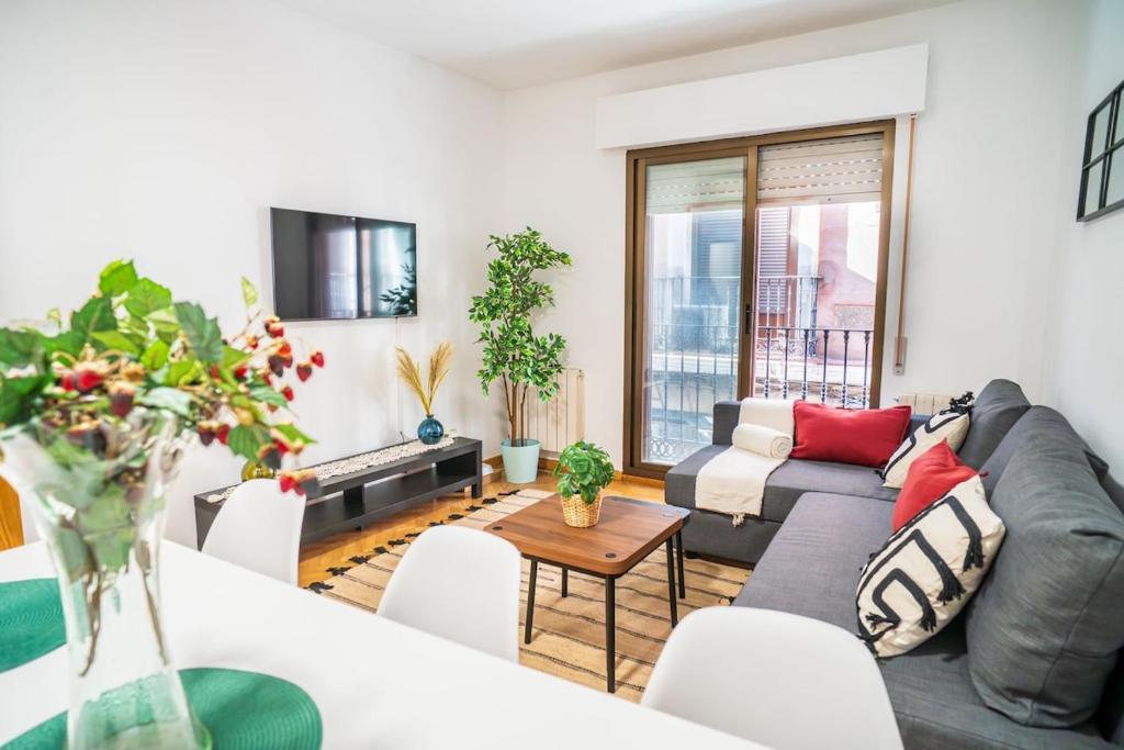 Premium Apartment · 2BR · Historic City Center Sol - 1