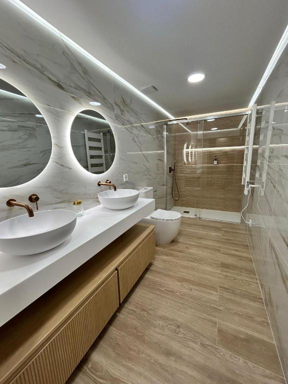 Camarena Suites - 1