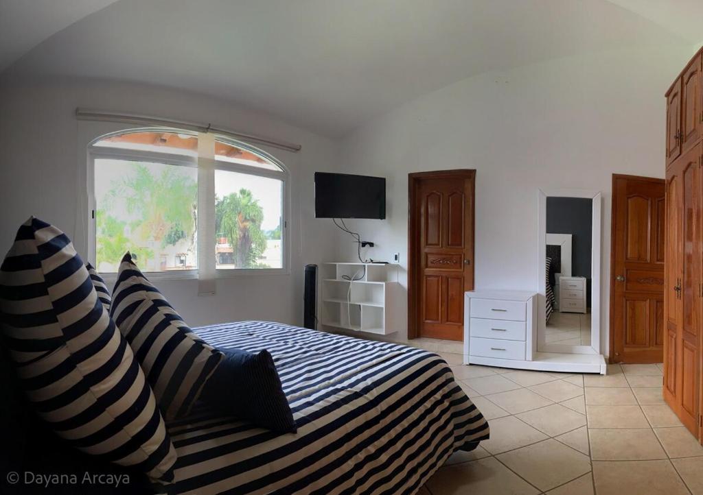 Lovely Home at Vista Hermosa, Cuernavaca - 4