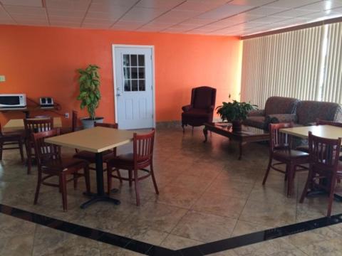 Howard Johnson By Wyndham Winter Haven Fl Photo 49
