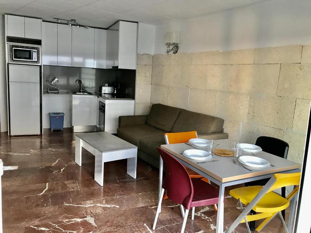 Apartamento renovado cerca de la playa en Roses - ES-258-167 - 5