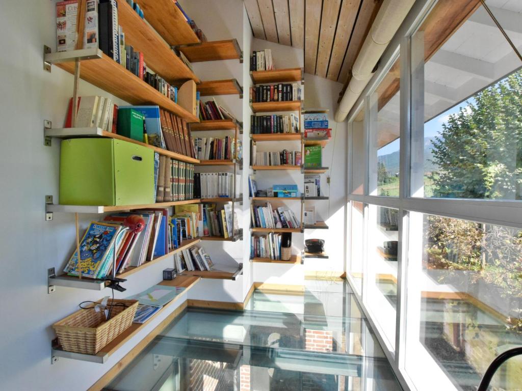 Villa spacieuse avec terrasse et jardin, animaux et parking admis - 4