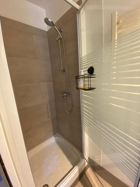 Studio indépendant dans propriété campagne Aixoise terrasse et piscine période estivale - 5