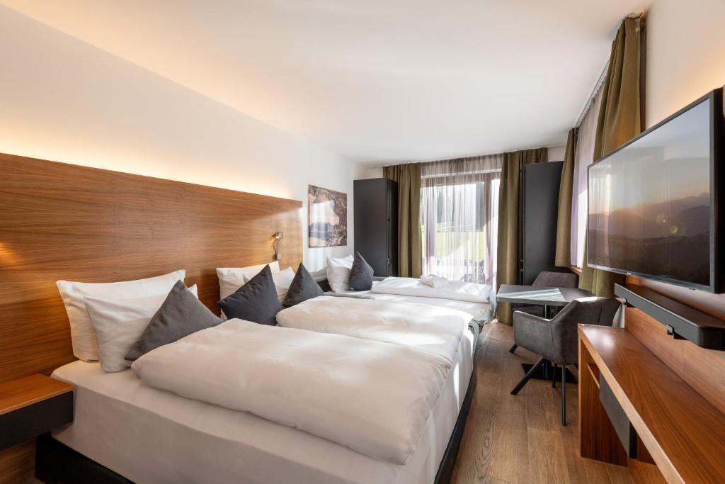 AlpenParks Hotel & Apartment Taxacher - 3