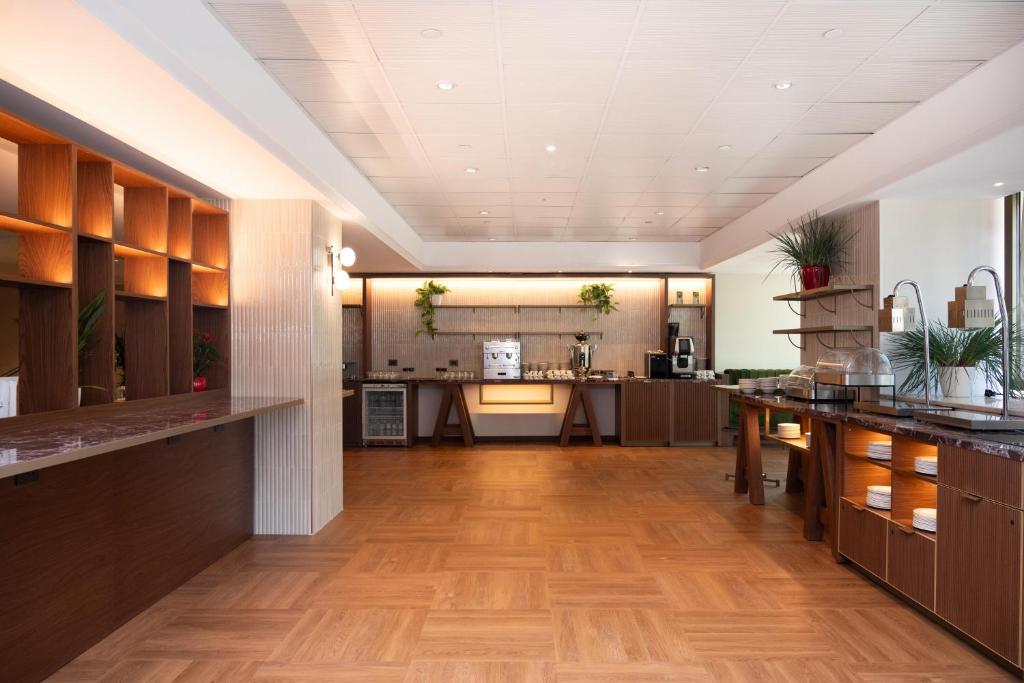 غرفة الاجتماعات/الاحتفالات