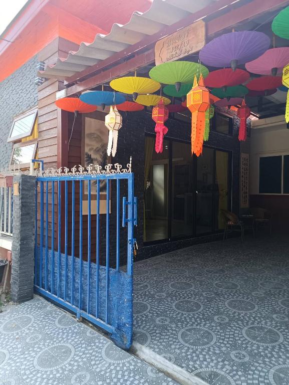 Baan Phak Phu moshe house
