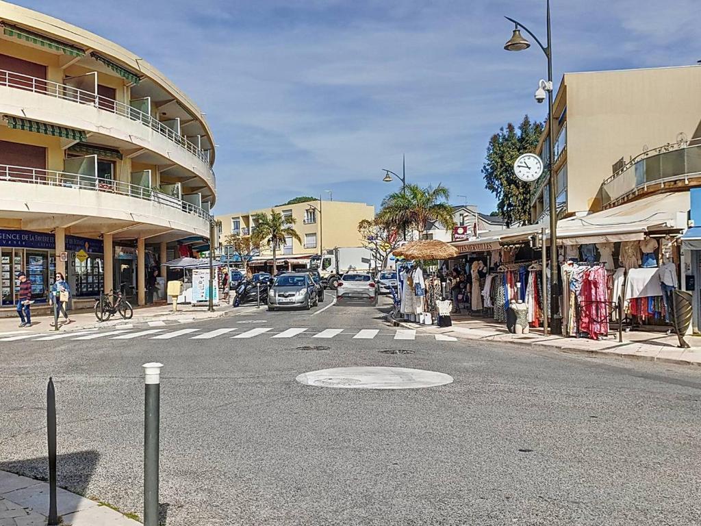 T2 Climatisé, WIFI, Parking privé, à deux pas de la plage - Bormes les Mimosas - FR-1-610-71 - 2