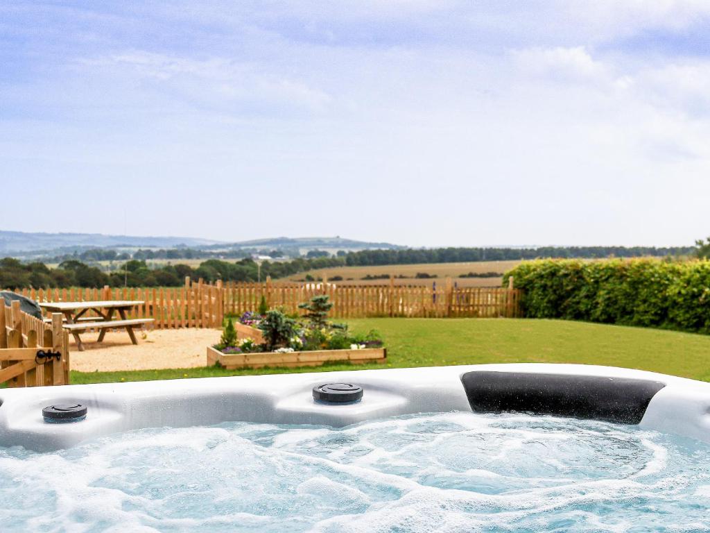 Jasmine Cottage, Lanchester - pet-friendly stay