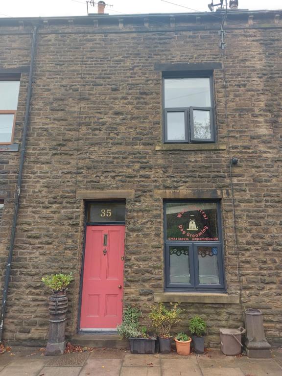 Restful Attic Room in Riverside Spot, Mytholmroyd photo 5