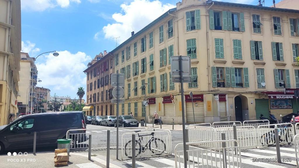 chambre en colocation appartement partagé moyenne durée 1 - 1