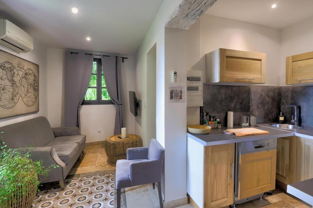 Charmant appartement dans bel immeuble HP Les Oliviers-5 - 2
