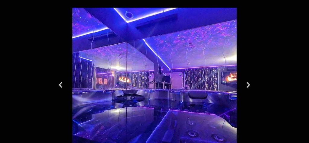 La Gold Room jacuzzi et sauna - 5