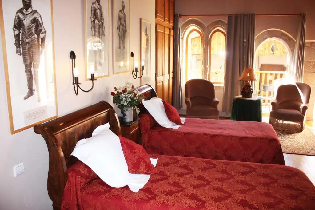 L'Ancienne Auberge, hotel in Puycelci