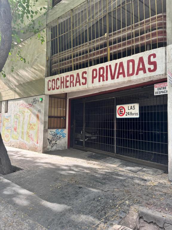 Departamento acogedor en el corazón de Mendoza-Con Cochera - 2