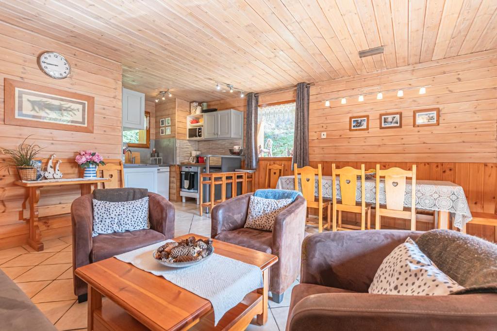 Chalet Deleglise 1 - 3