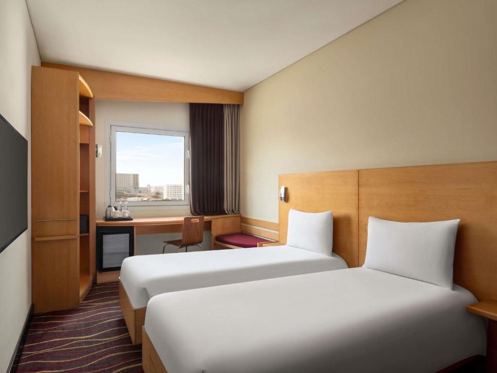ibis Muscat — Hotel rooms in Muscat, Muscat