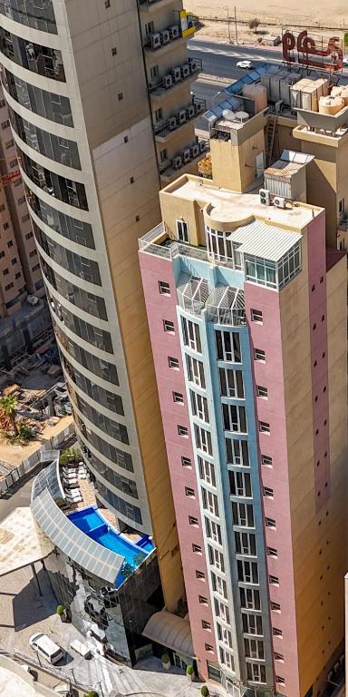Exterior view, Wahaj Hotel Apartment 2 in Kuwait