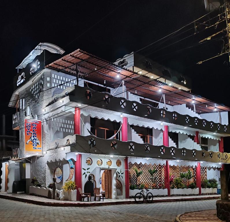 Royal Galápagos Inn - 4