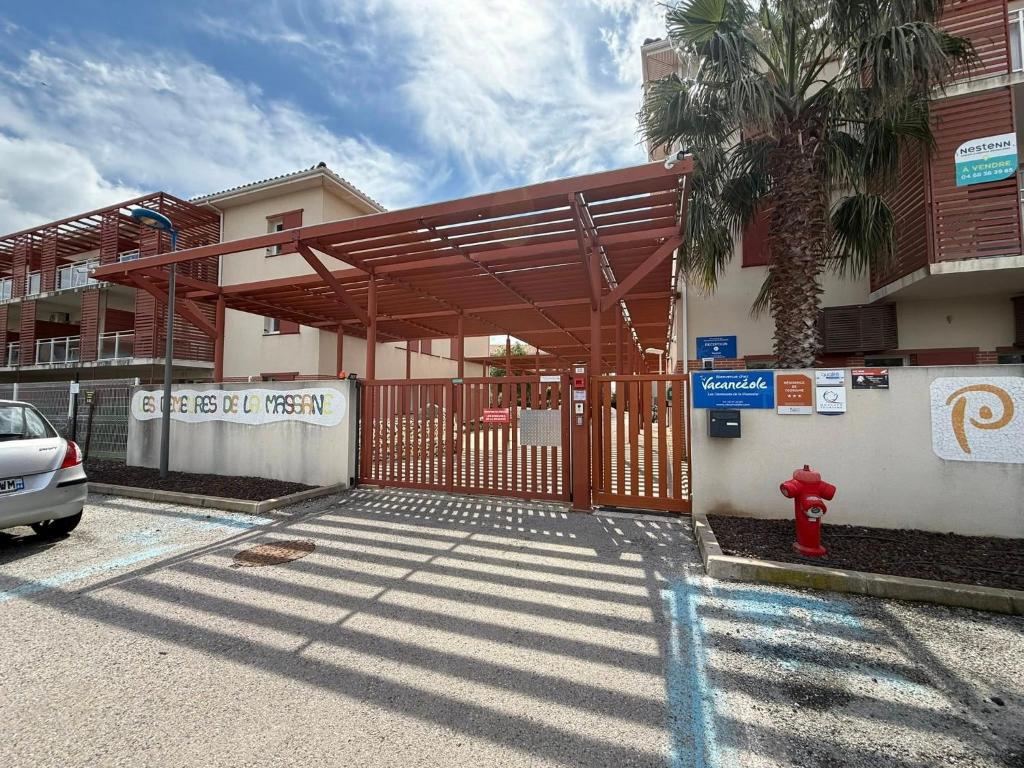 T3 & tous conforts & piscine & sauna & plage - 3