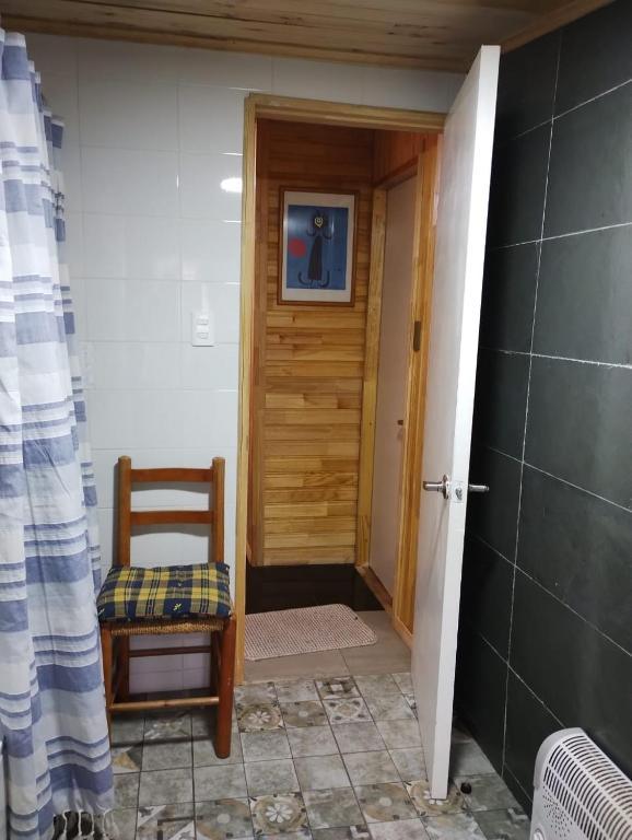 Hospedaje y Cabañas Ensenada Puerto Varas - 2