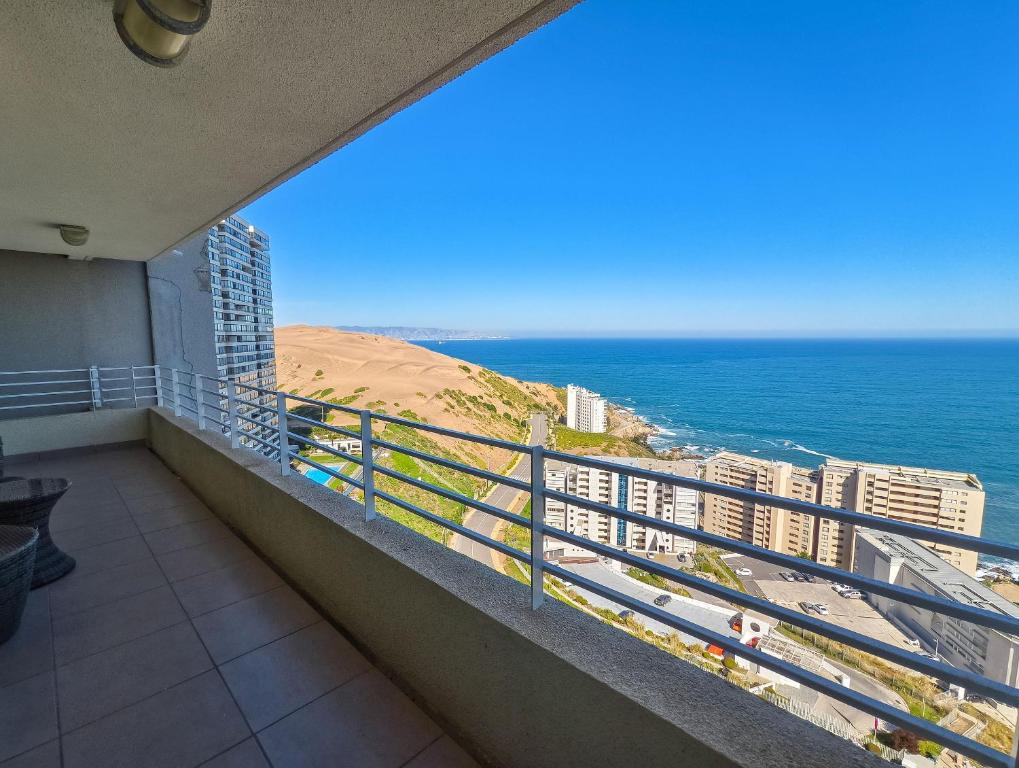 Geomar Beautiful Ocean View Apartment in Concón - 1